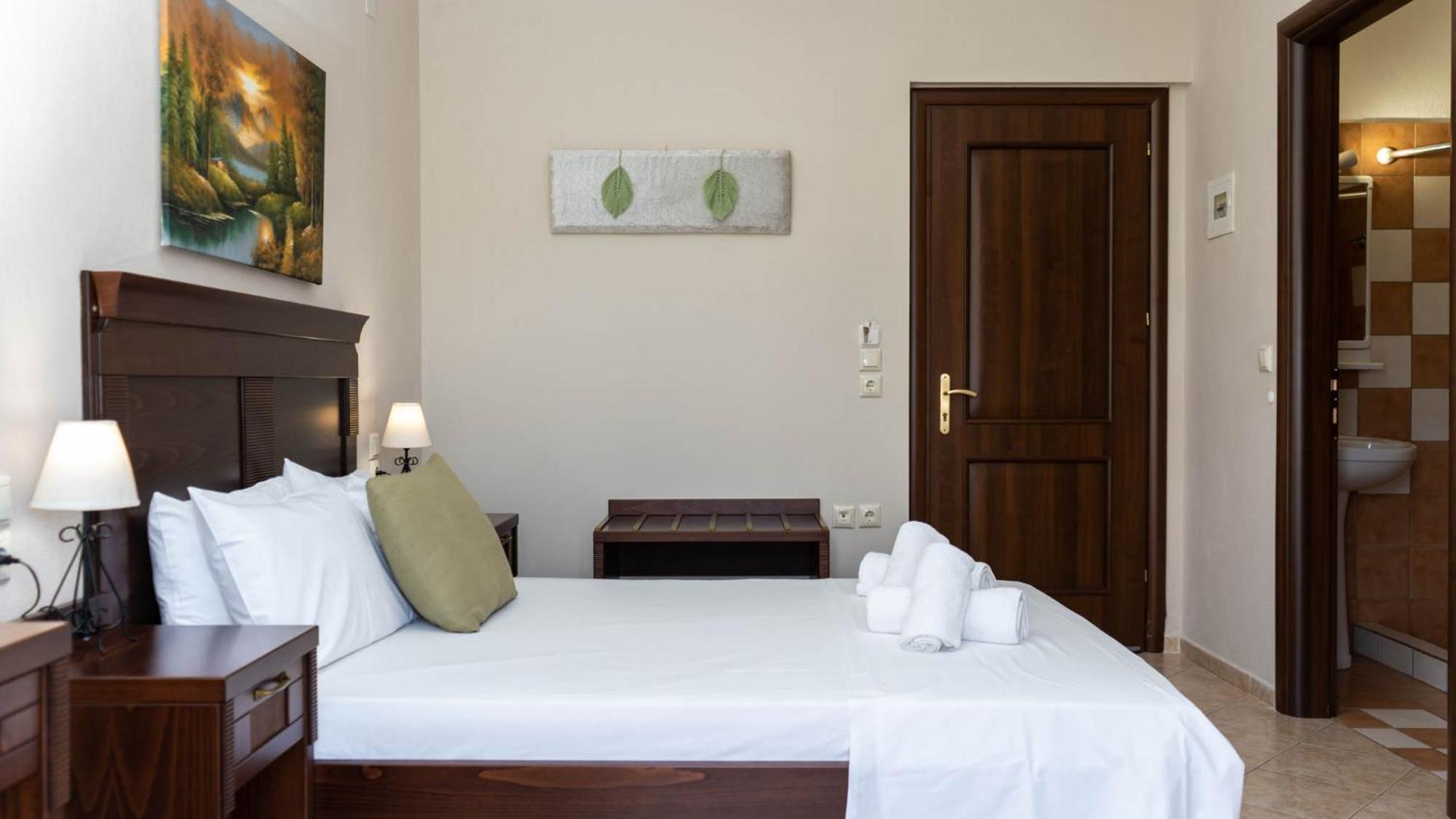 Spilaio At Meteora Hotel Kalambaka Eksteriør billede