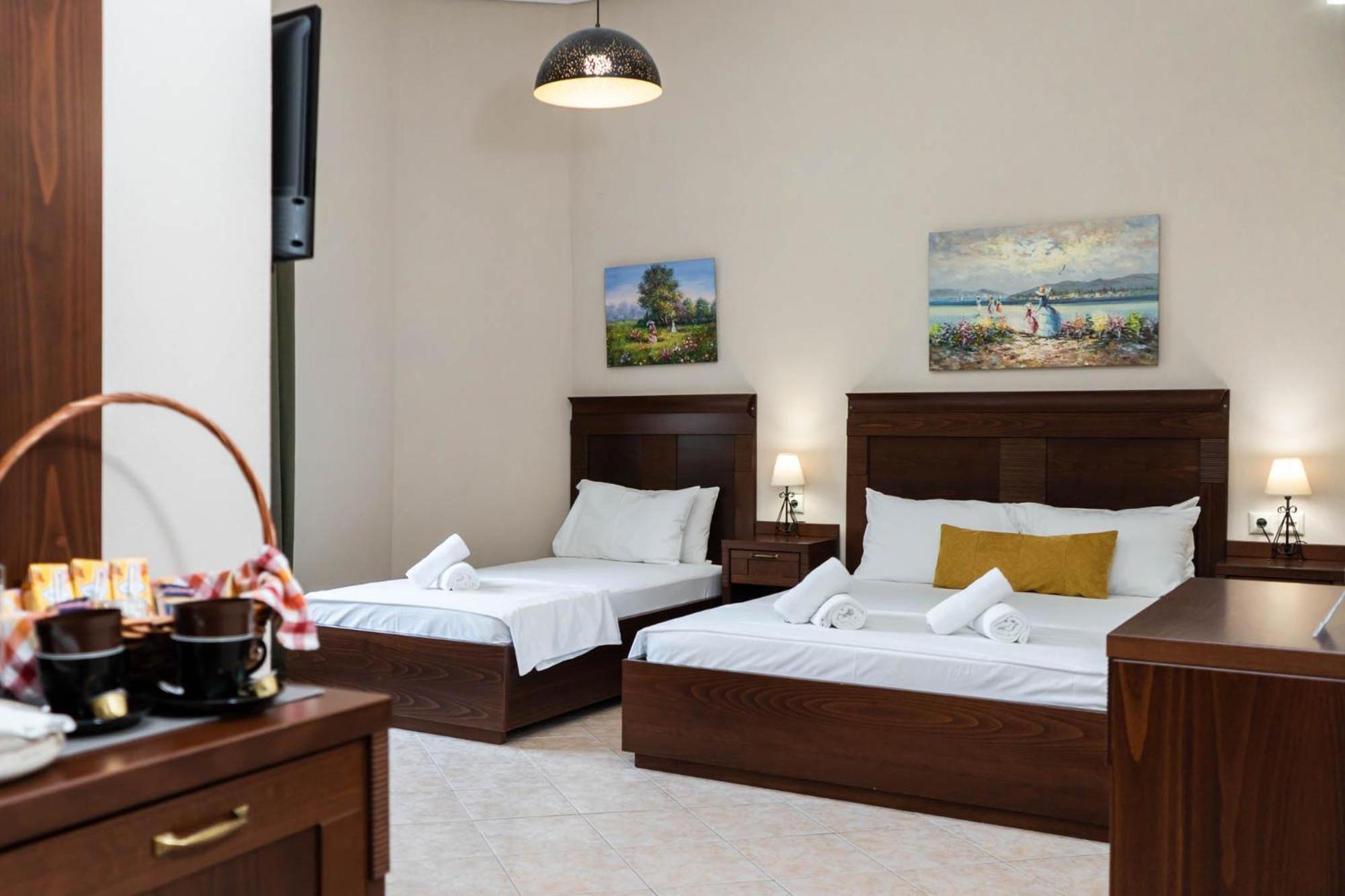 Spilaio At Meteora Hotel Kalambaka Eksteriør billede